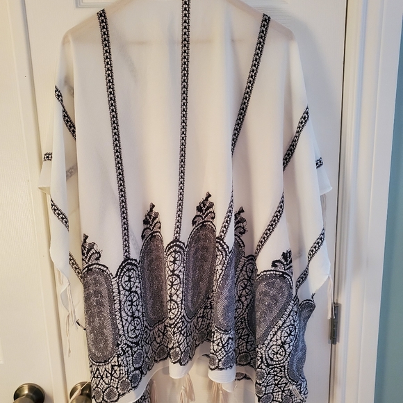3/$40 Sheer bohemian beach or lounge shawl - Picture 2 of 3